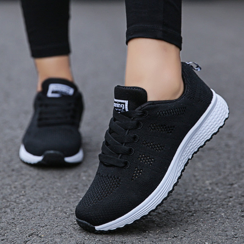 Livia™ | Lichtgewicht en stijlvolle sneakers