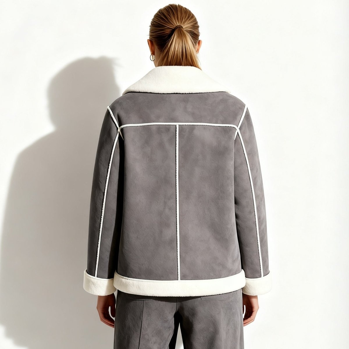 Elodie™ | Warme teddy damesjas met elegante revers